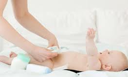 Phòng và chữa bệnh viêm rốn cho trẻ sơ sinh