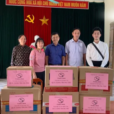 Tuệ Linh chung tay mang đến mùa trung thu ấm áp và hạnh phúc